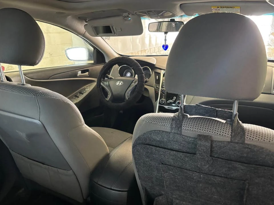 2012 Hyundai Sonata - Image 3 of 6