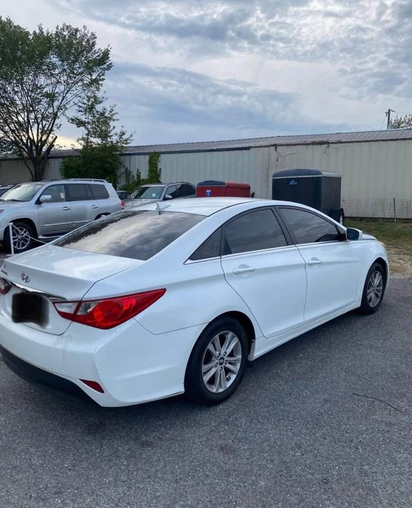 2012 Hyundai Sonata - Image 7 of 12