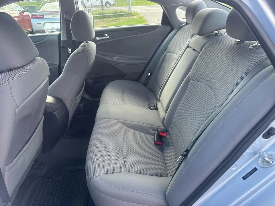 2012 Hyundai Sonata - Image 11 of 11