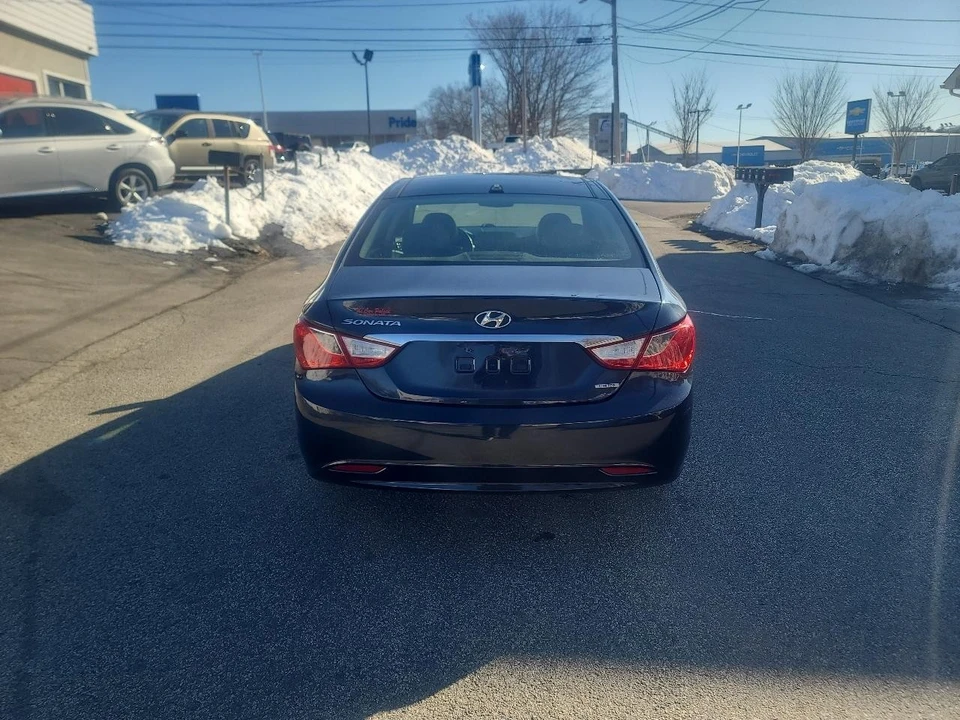 2012 Hyundai Sonata - Image 6 of 21
