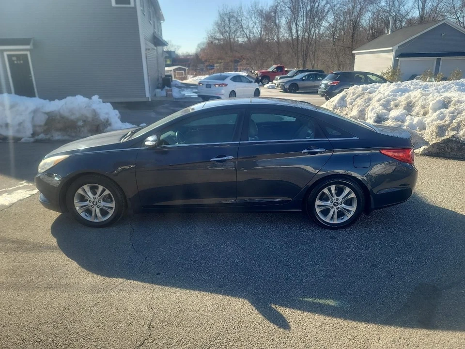 2012 Hyundai Sonata - Image 4 of 21