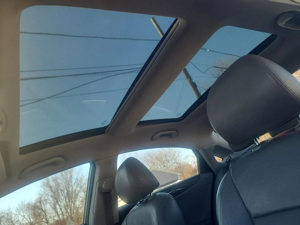 2012 Hyundai Sonata - Image 19 of 22
