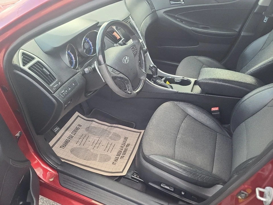 2012 Hyundai Sonata - Image 8 of 21