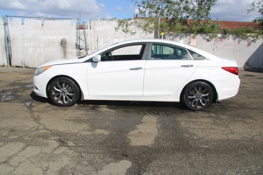 2012 Hyundai Sonata - Image 3 of 21