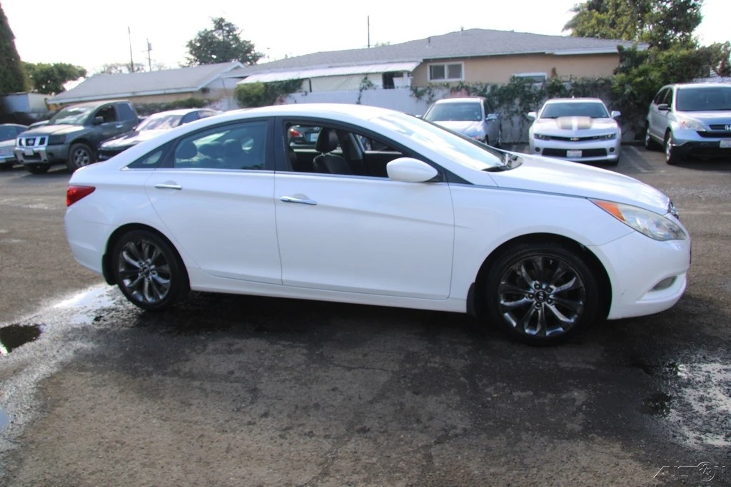 2012 Hyundai Sonata - Image 7 of 21