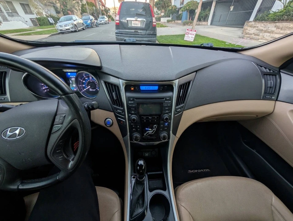 2012 Hyundai Sonata - Image 15 of 15