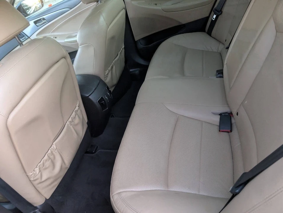 2012 Hyundai Sonata - Image 11 of 15