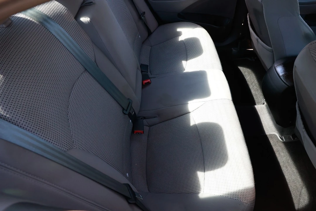 2012 Hyundai Sonata - Image 12 of 12