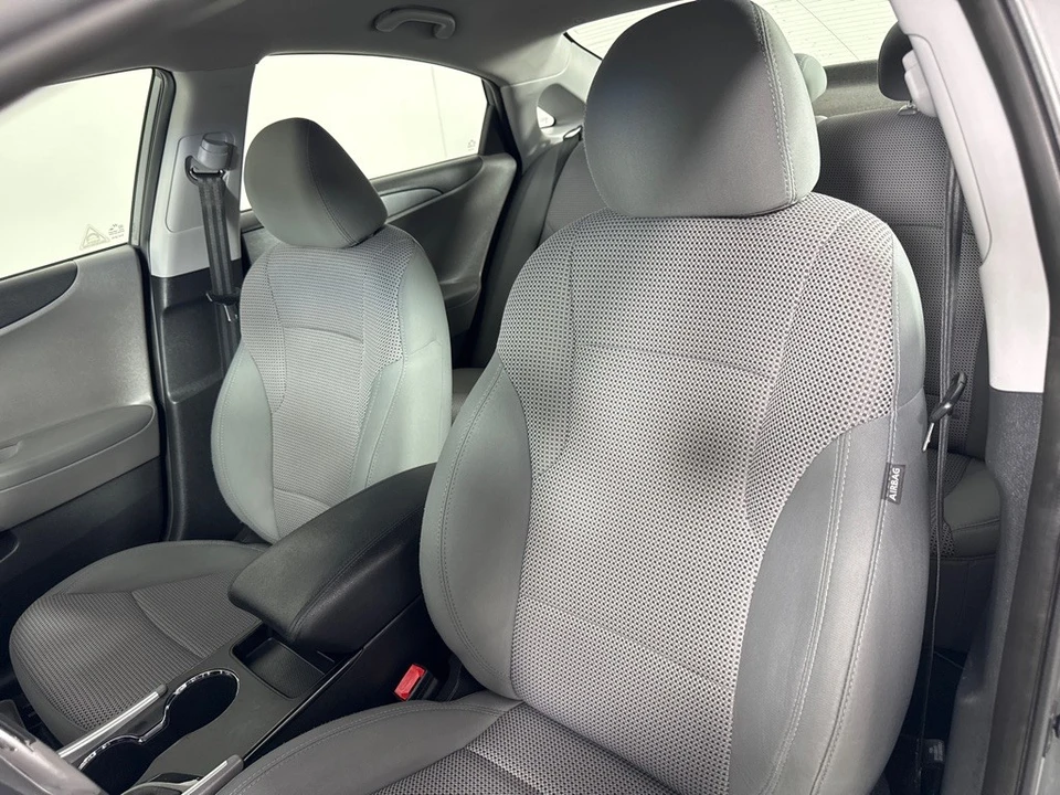 2012 Hyundai Sonata - Image 12 of 12