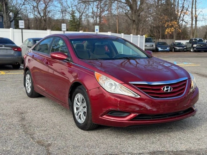 2012 Hyundai Sonata - Image 4 of 12
