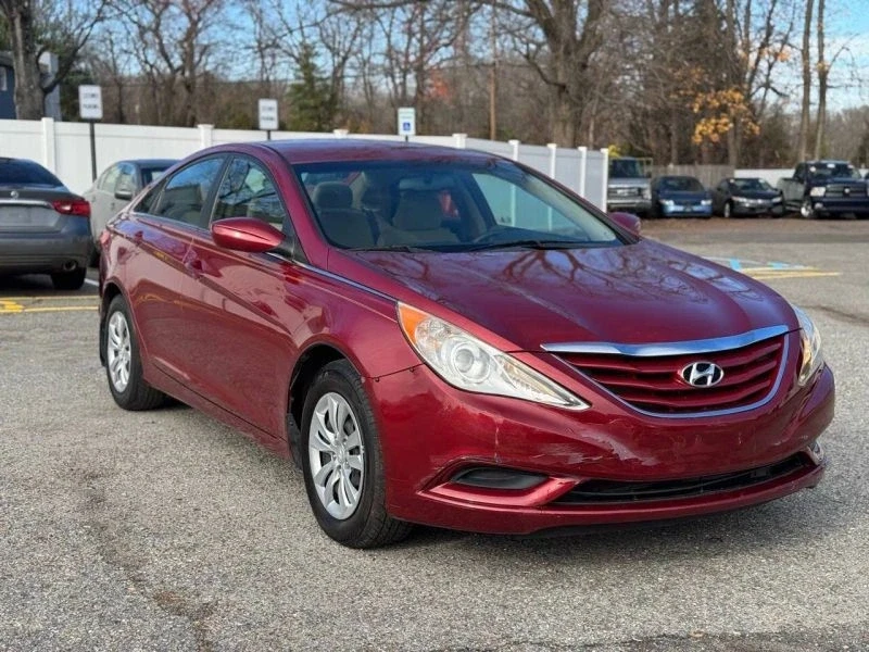 2012 Hyundai Sonata - Image 4 of 12