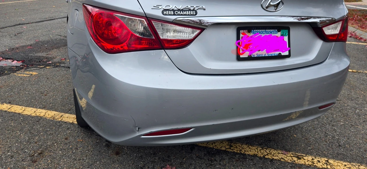 2012 Hyundai Sonata - Image 3 of 18