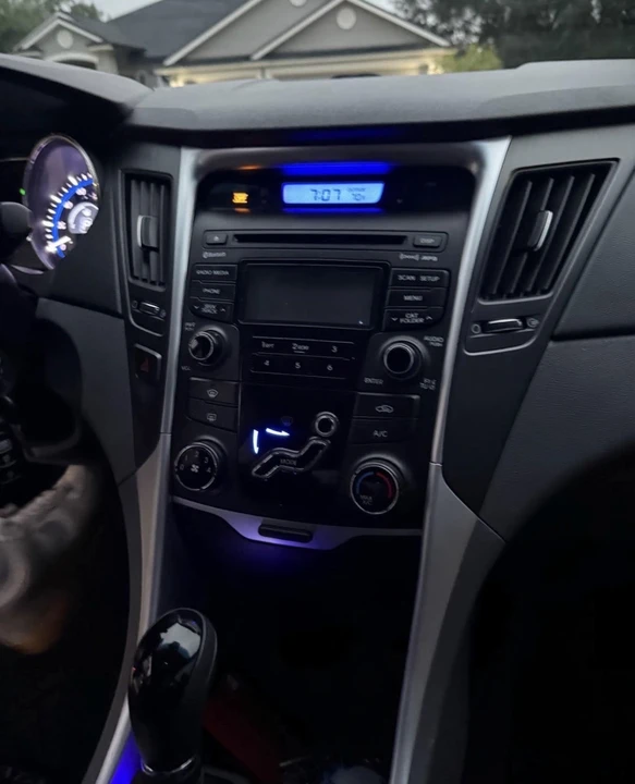 2012 Hyundai Sonata - Image 15 of 17