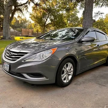 2012 Hyundai Sonata GLS Sedan 4D