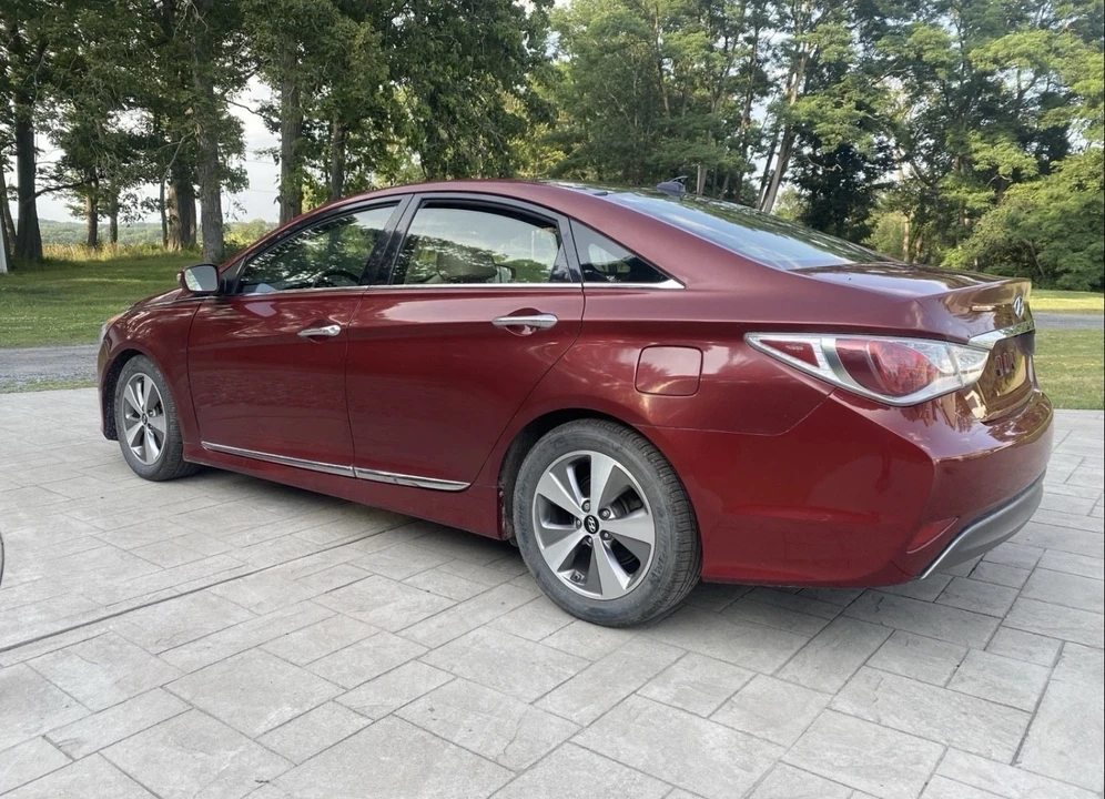 2012 Hyundai Sonata - Image 4 of 20