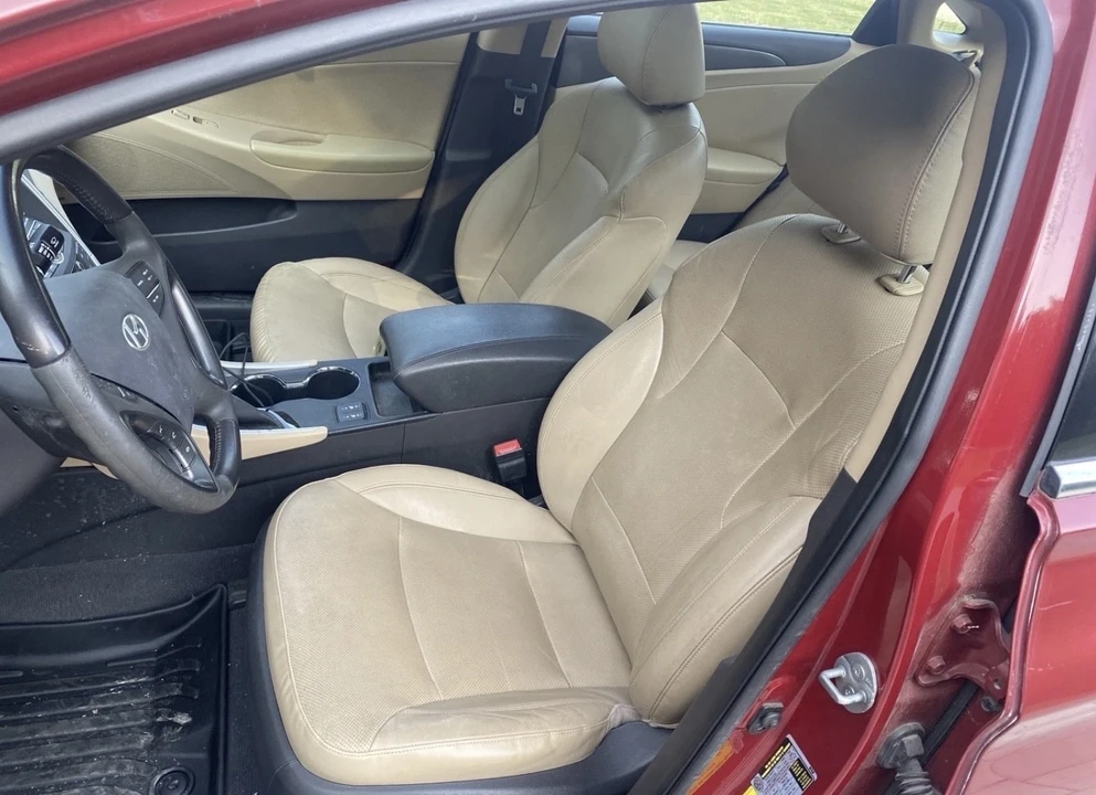 2012 Hyundai Sonata - Image 10 of 20
