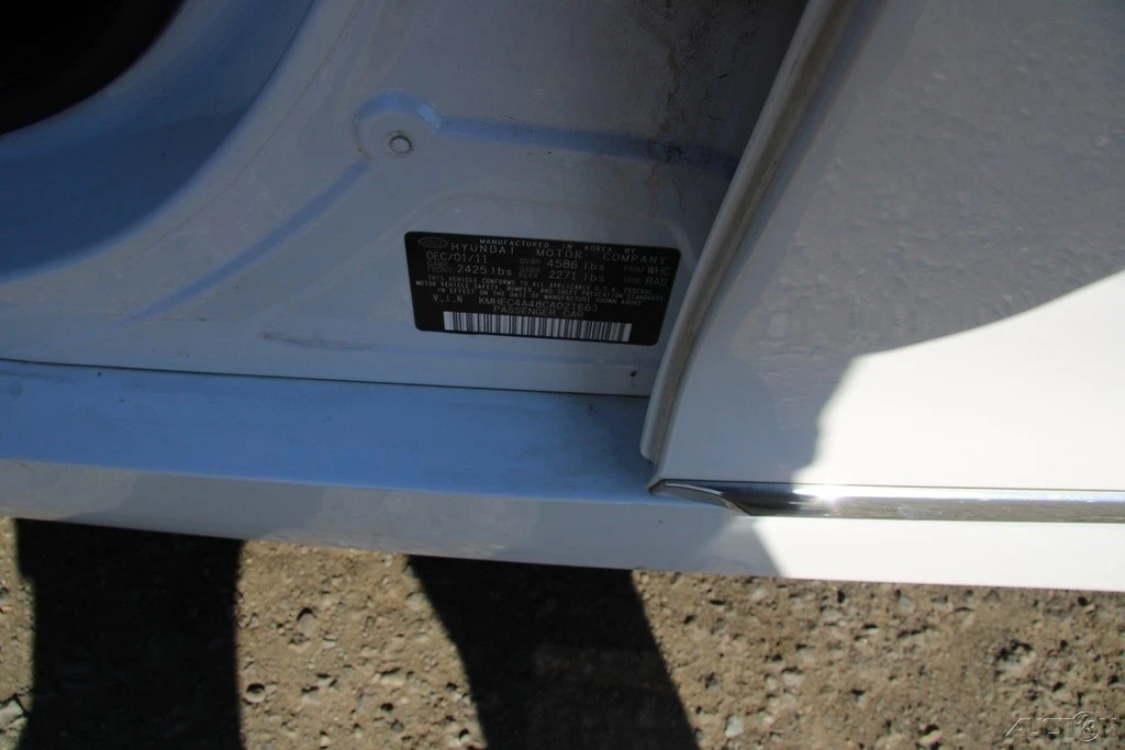 2012 Hyundai Sonata - Image 9 of 21