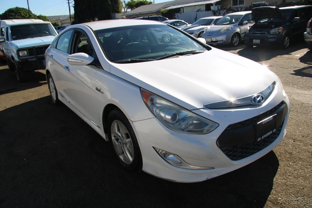 2012 Hyundai Sonata - Image 7 of 21