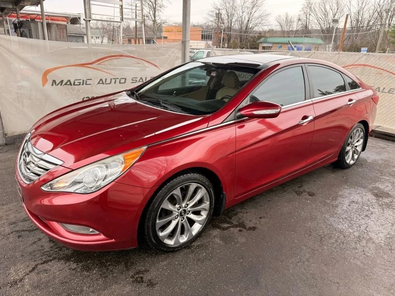 2012 Hyundai Sonata - Image 8 of 12