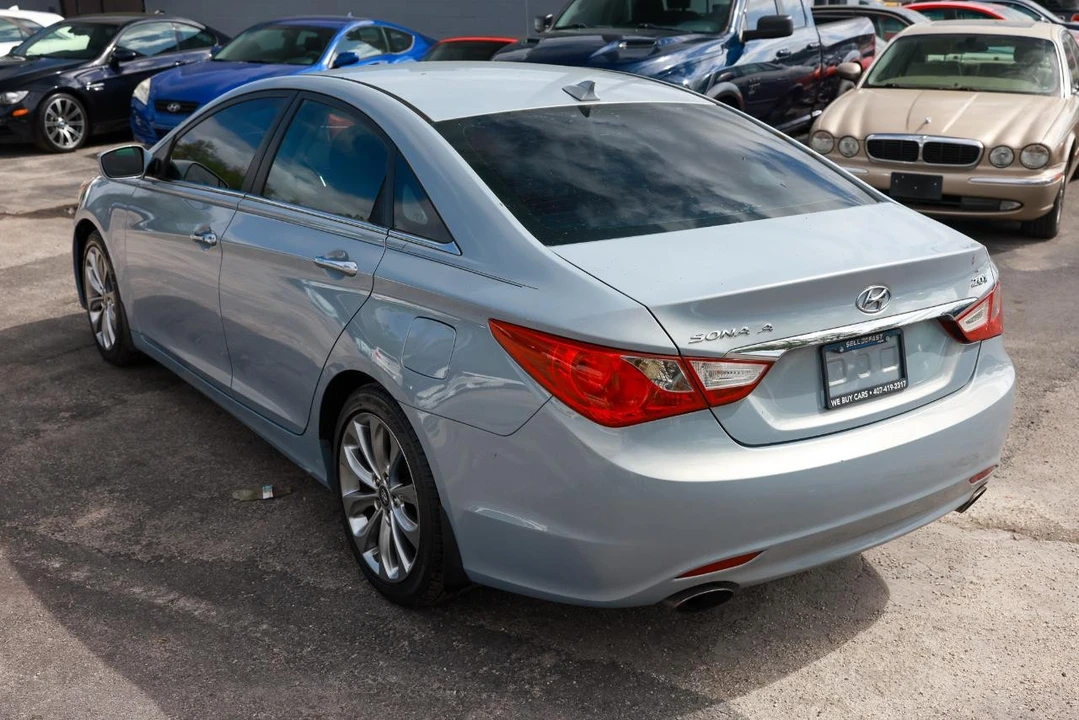 2012 Hyundai Sonata - Image 5 of 21