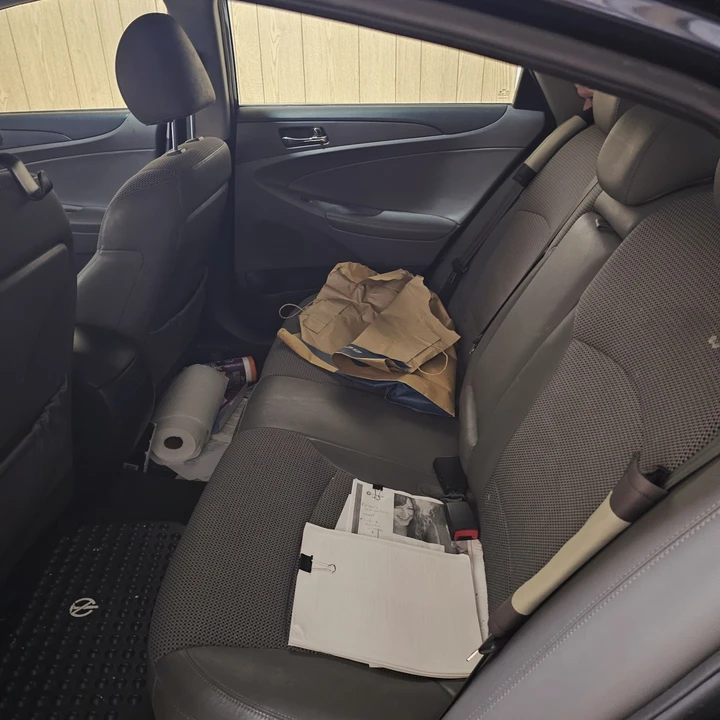 2012 Hyundai Sonata - Image 4 of 4