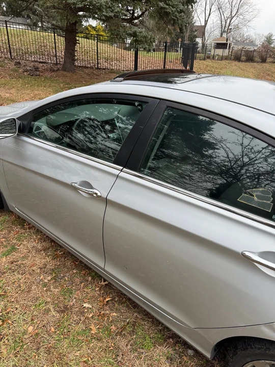 2012 Hyundai Sonata - Image 19 of 21