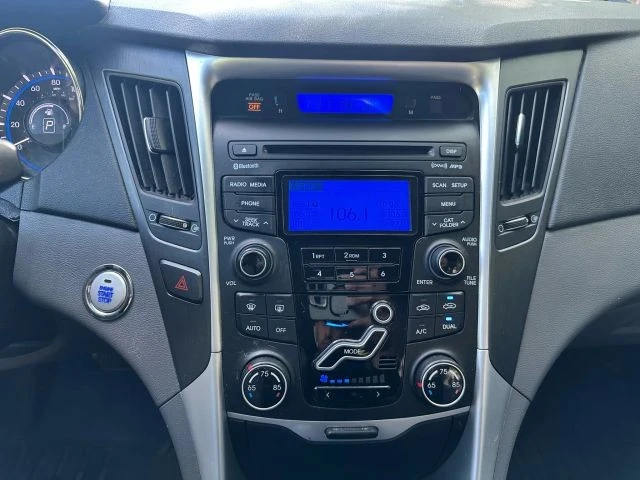 2012 Hyundai Sonata - Image 18 of 20