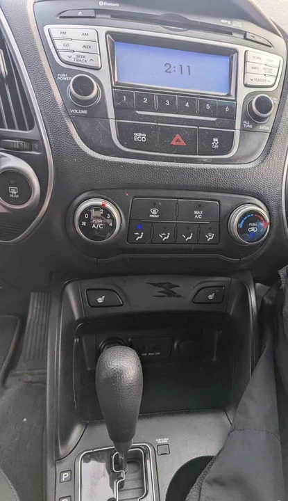 2012 Hyundai Tucson - Image 4 of 4