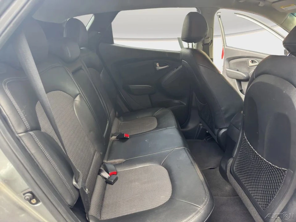 2012 Hyundai Tucson - Image 20 of 21
