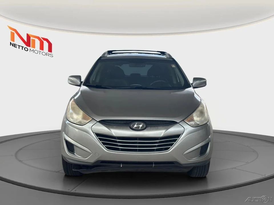 2012 Hyundai Tucson - Image 10 of 21