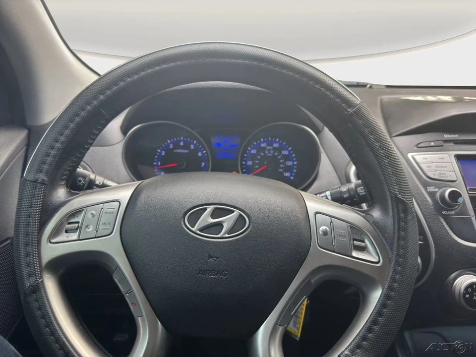2012 Hyundai Tucson - Image 9 of 21