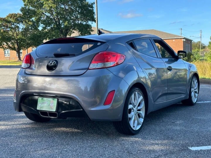 2012 Hyundai Veloster - Image 4 of 19