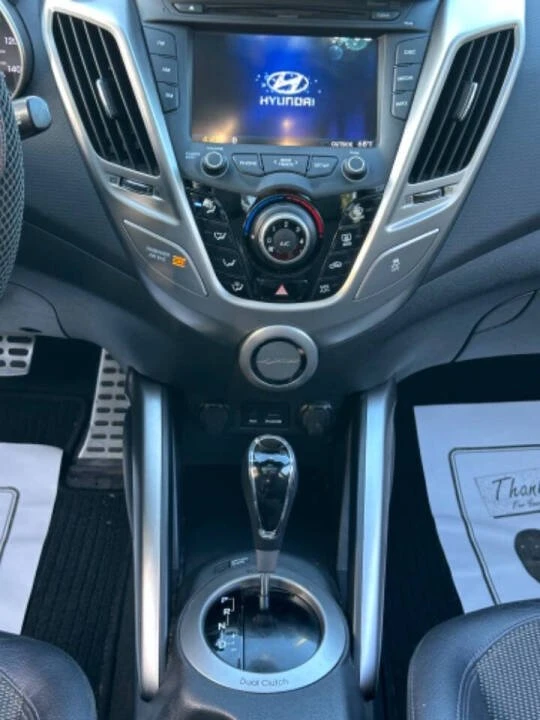 2012 Hyundai Veloster - Image 15 of 19