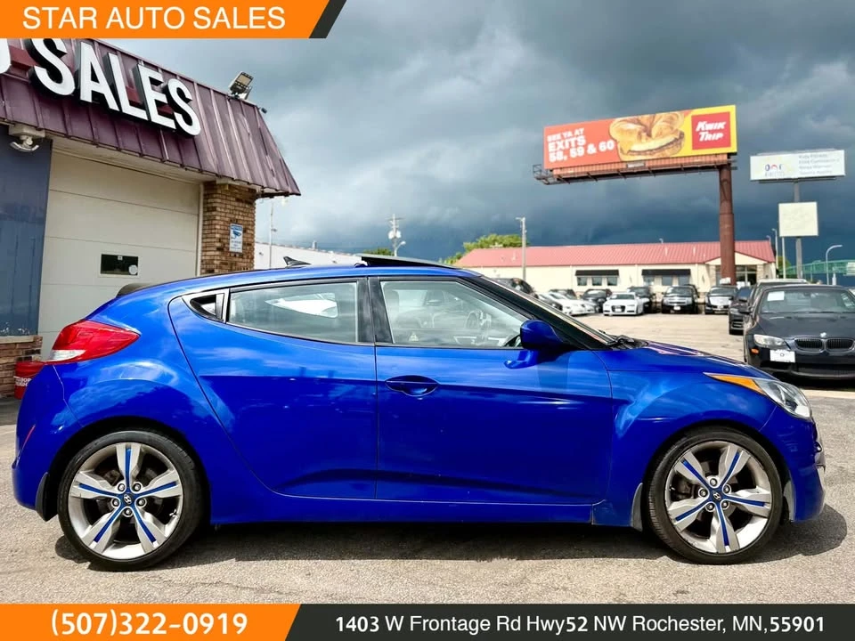 2012 Hyundai Veloster - Image 7 of 20