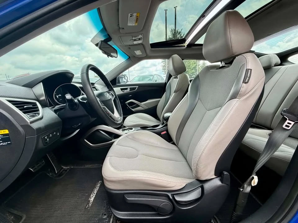 2012 Hyundai Veloster - Image 9 of 20