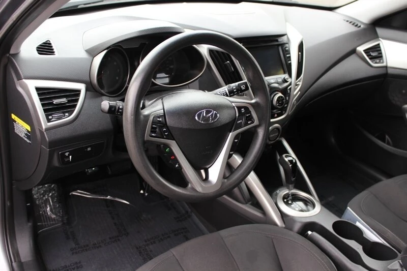 2012 Hyundai Veloster - Image 9 of 18