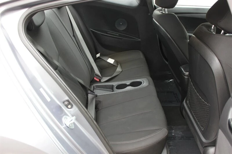 2012 Hyundai Veloster - Image 14 of 18