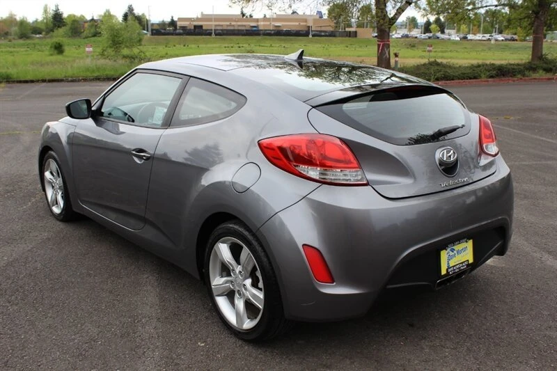 2012 Hyundai Veloster - Image 3 of 18