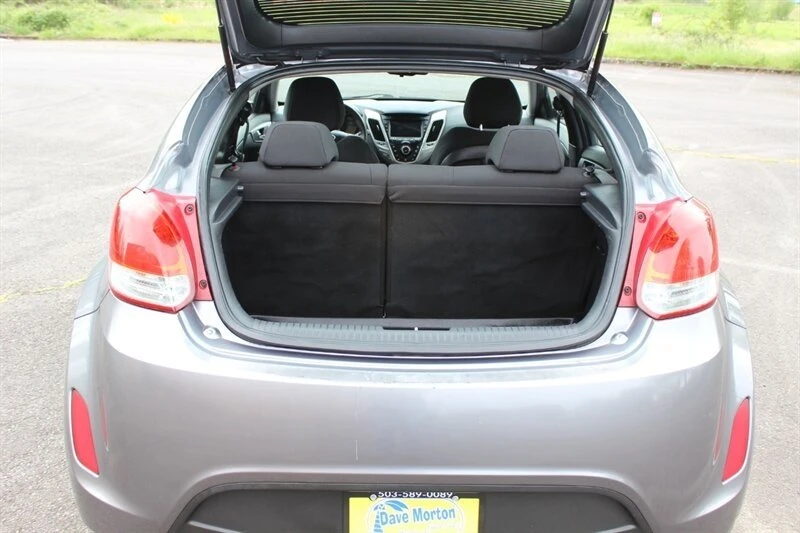 2012 Hyundai Veloster - Image 13 of 18