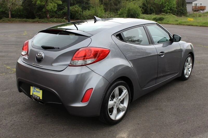 2012 Hyundai Veloster - Image 4 of 18