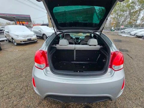 2012 Hyundai Veloster - Image 15 of 19