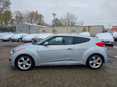 2012 Hyundai Veloster - Image 8 of 19