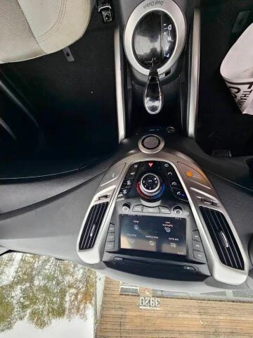 2012 Hyundai Veloster - Image 17 of 19