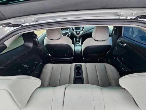 2012 Hyundai Veloster - Image 13 of 19