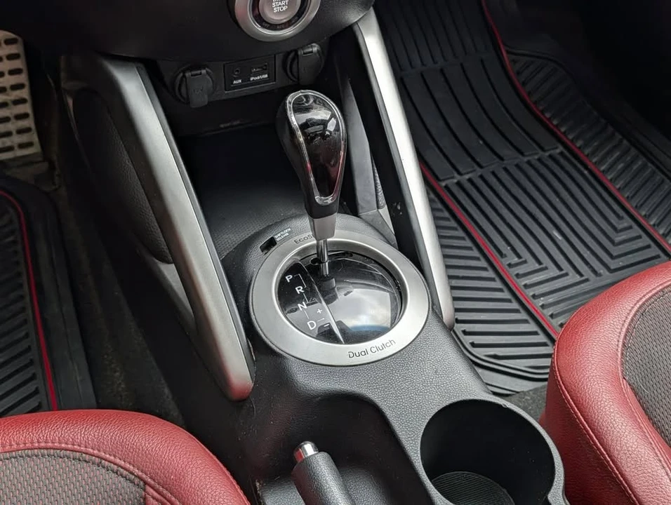 2012 Hyundai Veloster - Image 20 of 20