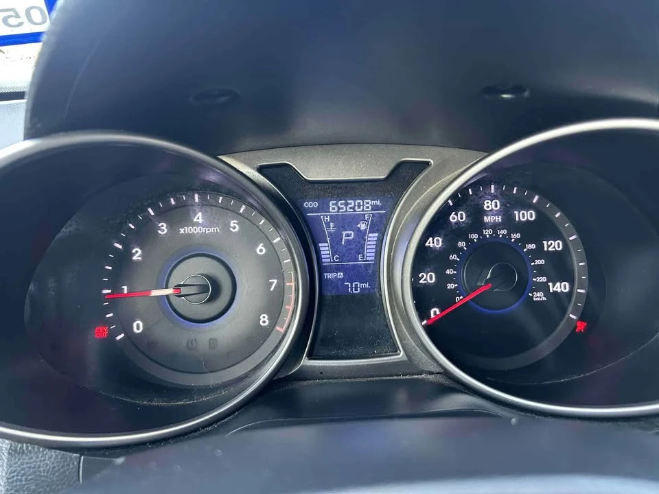 2012 Hyundai Veloster - Image 7 of 8