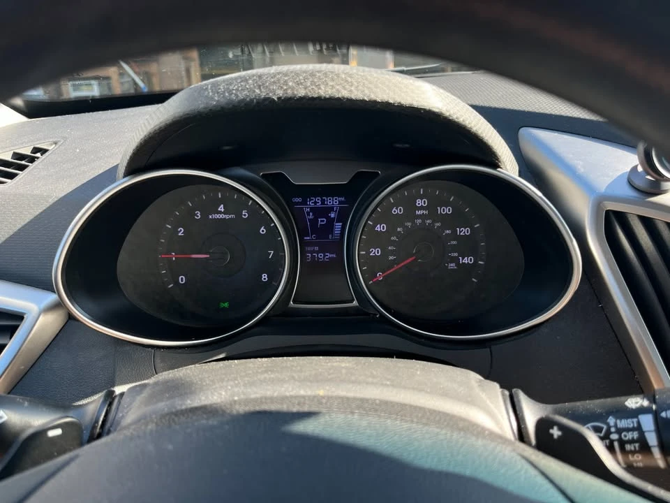 2012 Hyundai Veloster - Image 9 of 13