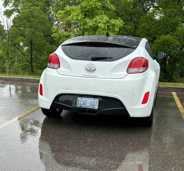 2012 Hyundai Veloster - Image 4 of 5