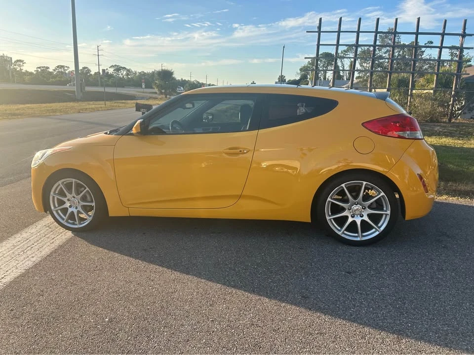 2012 Hyundai Veloster - Image 7 of 13