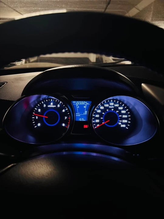 2012 Hyundai Veloster - Image 5 of 7